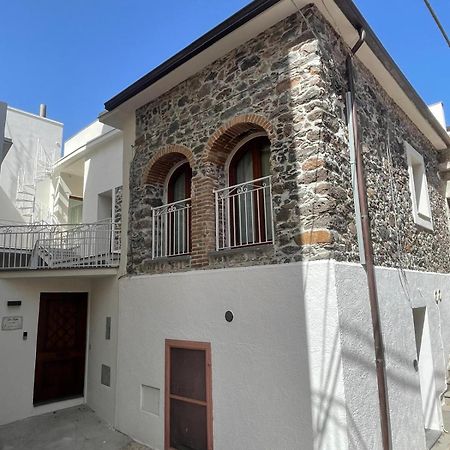 Sa Troppa De Sos Chentu Hotel Dorgali Exterior photo